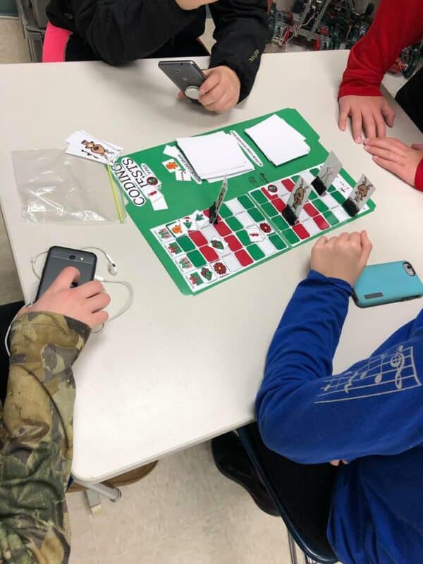 Reindeer Coding if then else game pictures (2) Reindeer Coding if then else game pictures (2)